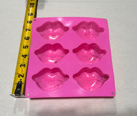 Lips Mold