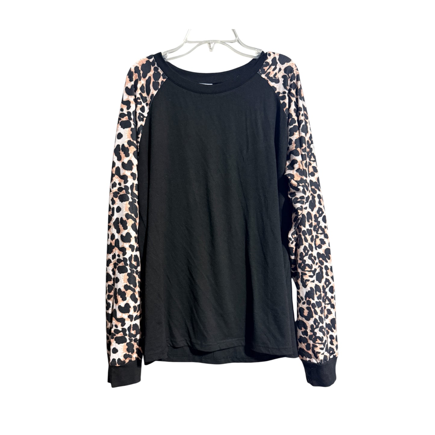 Long Sleeve Leopard Print (Large)